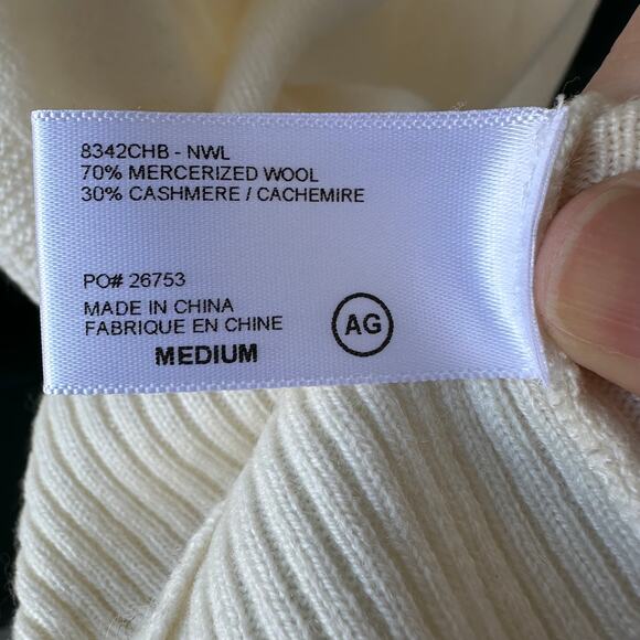 NWOT AG Green Label Half Zip Sweater M Cashmere Blend Cream Soft Luxury Knit - Picture 7 of 8